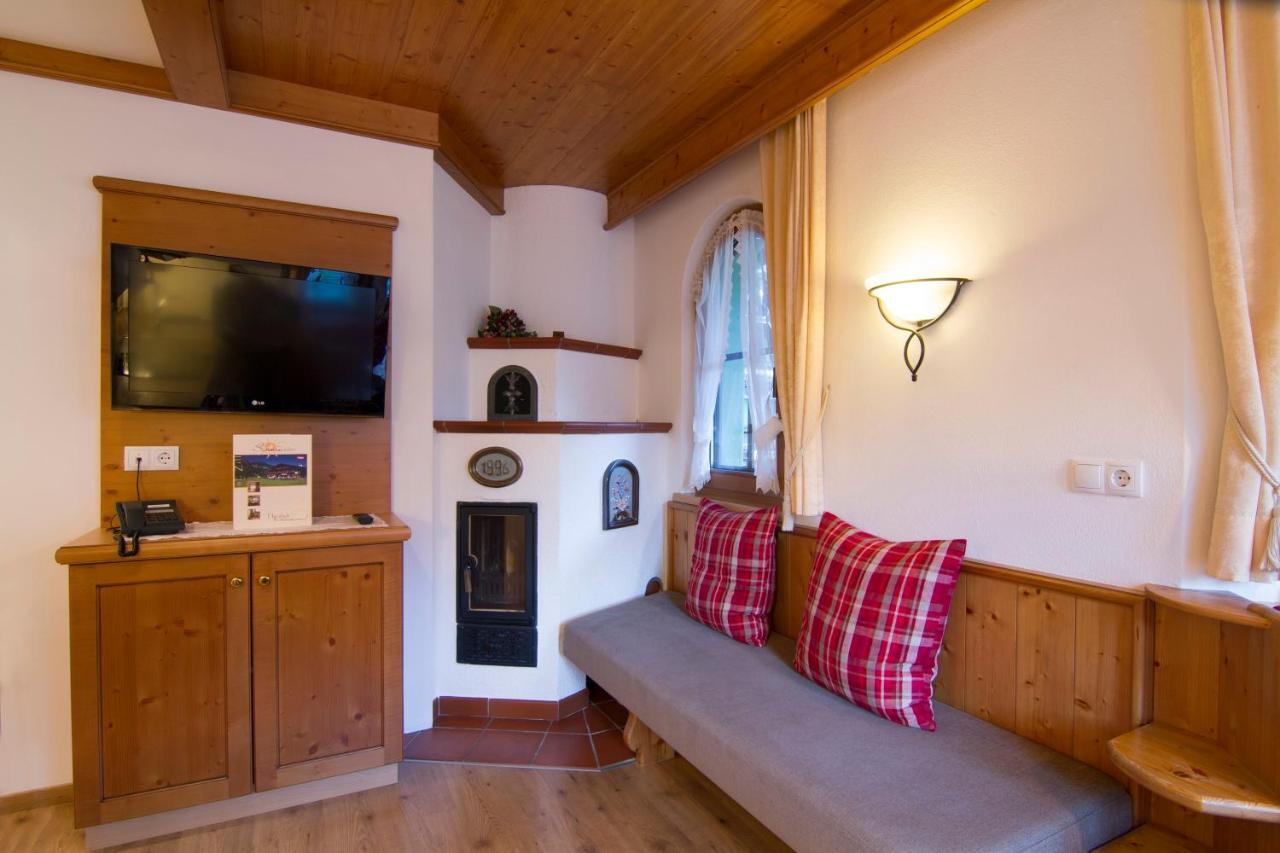Appartementhaus Sonnenschein Mayrhofen Esterno foto